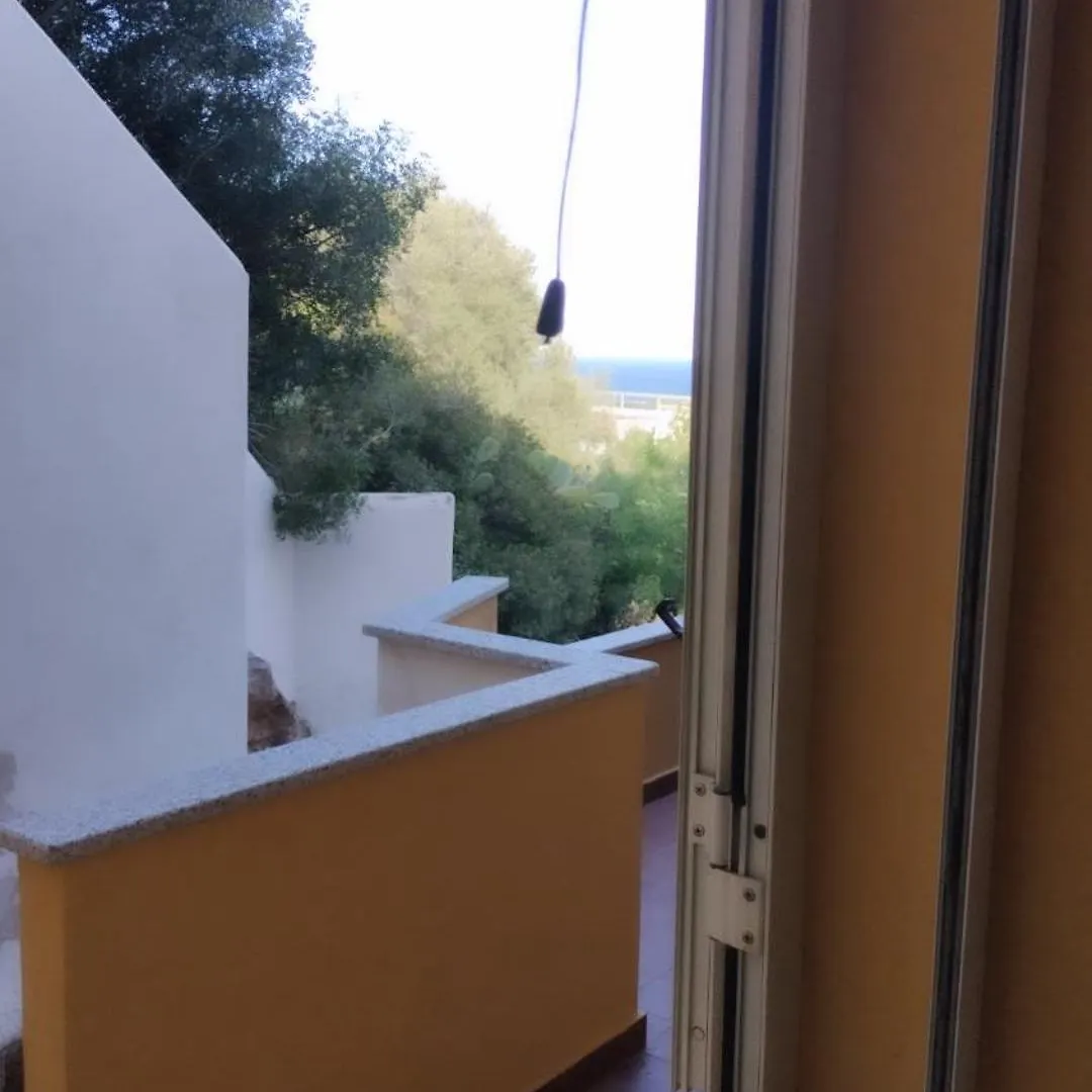 Appartement Domus Deledda 'Conchiglia' à Posada  Italie